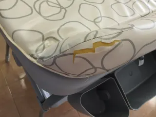 Cambiador con bañera para bebé. Marca Chicco