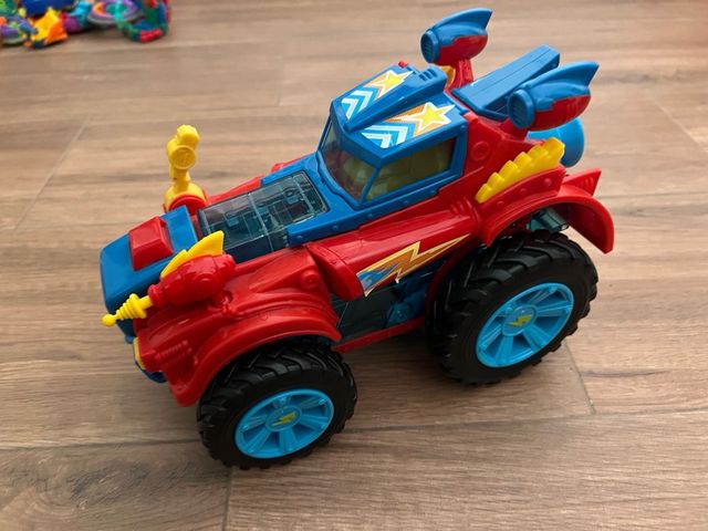 Todoterreno SuperThings Rojo y Azul