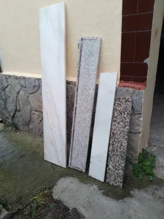 Restos de mármol y granito