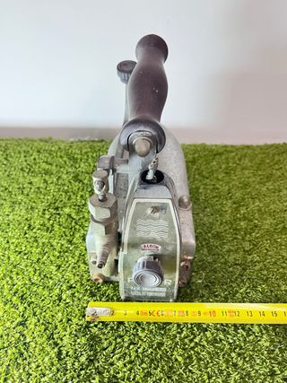 Plancha de vapor antigua PLAVOR