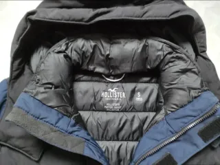 Chamarra Hollister Talla S Azul y Negro