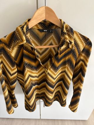 Blusa Mango brillante Talla S