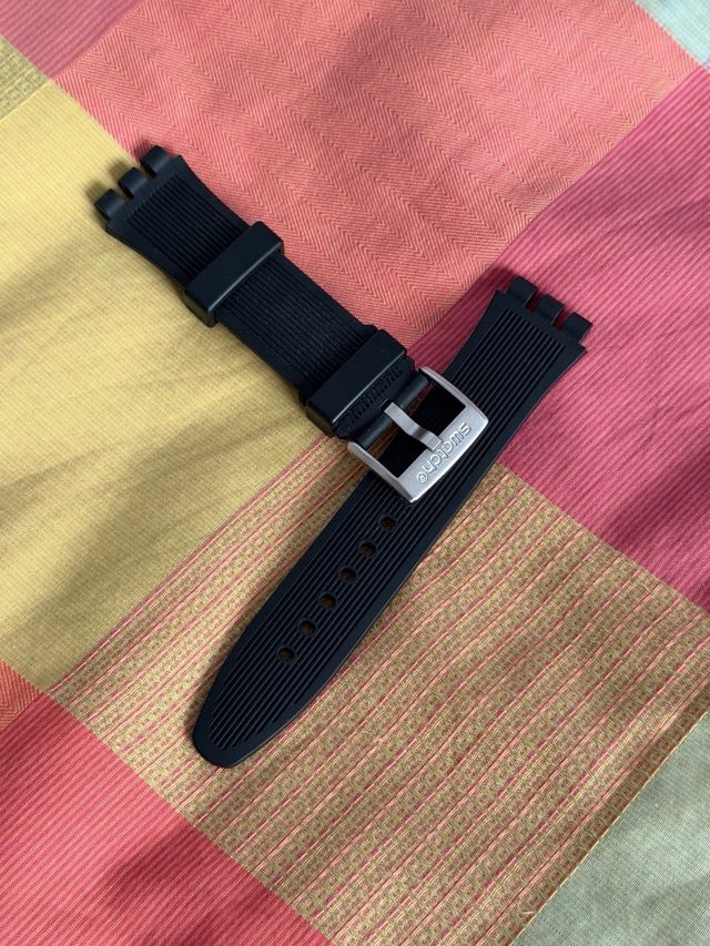 Pulsera Caucho Omega Original Negra