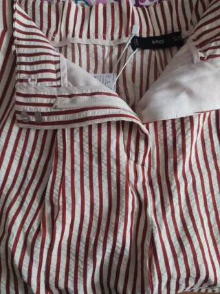 Pantalón rayas de Mango 