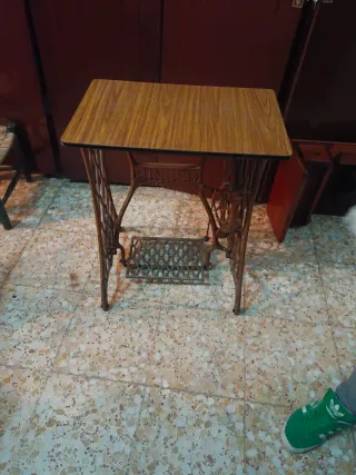 Mesa Singer Terraza Hierro y Madera