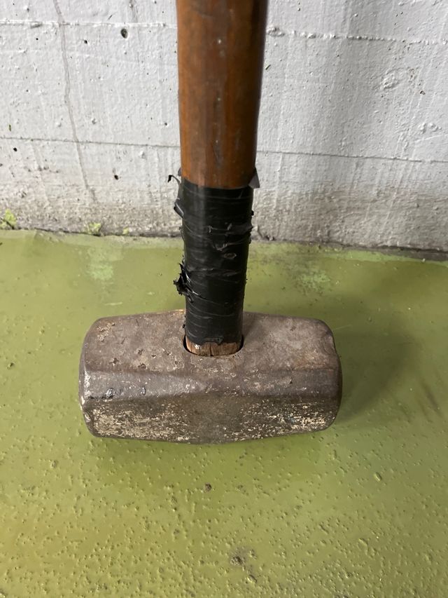 Martillo de demolición grande