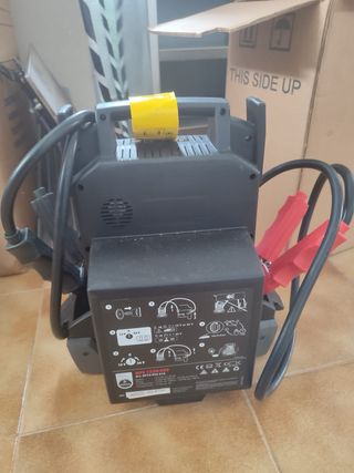 Arrancador Coche 12V/24V Wurth WPS Booster