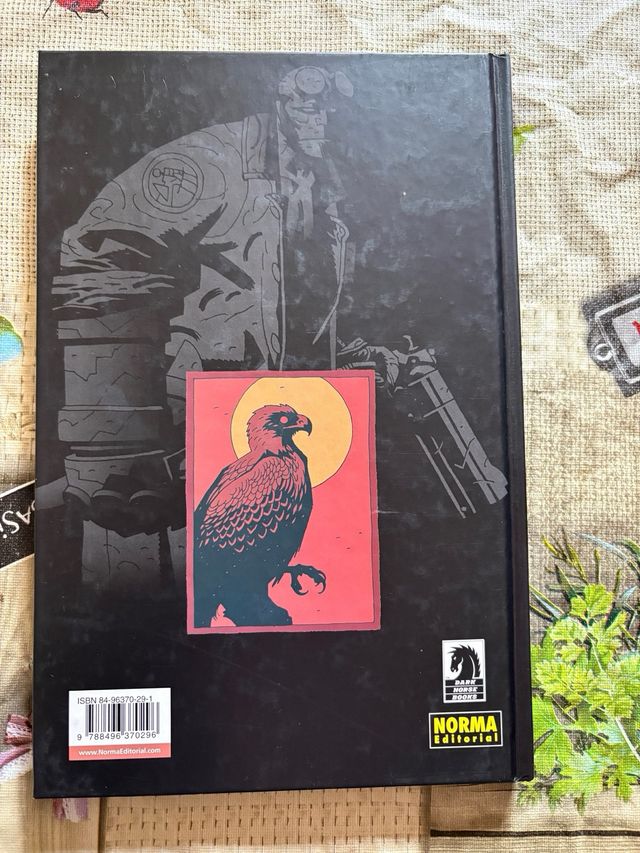 HELLBOY 02: DESPIERTA AL DEMONIO (Ed. Cartoné)