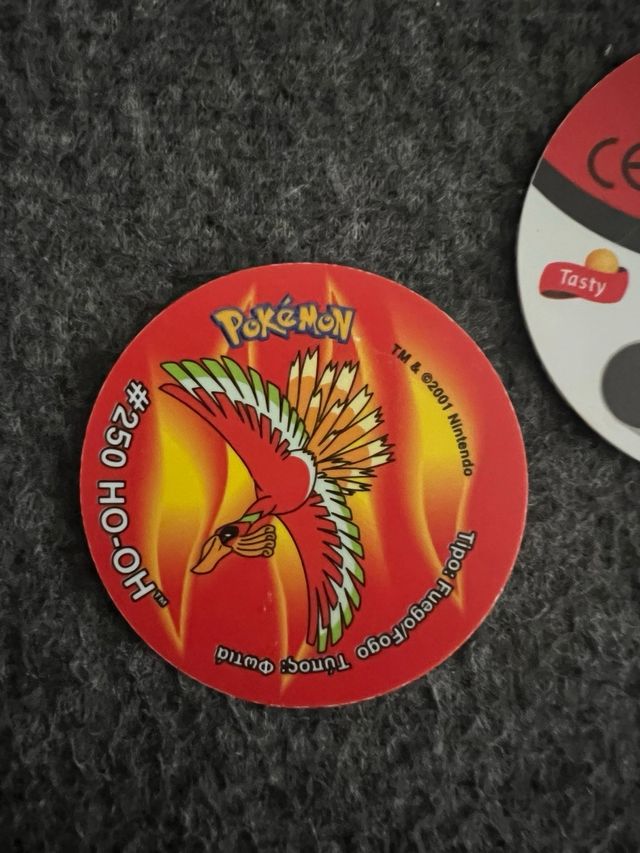 Gigantazos Pokémon: Totodile, Ho-Oh, Lugia