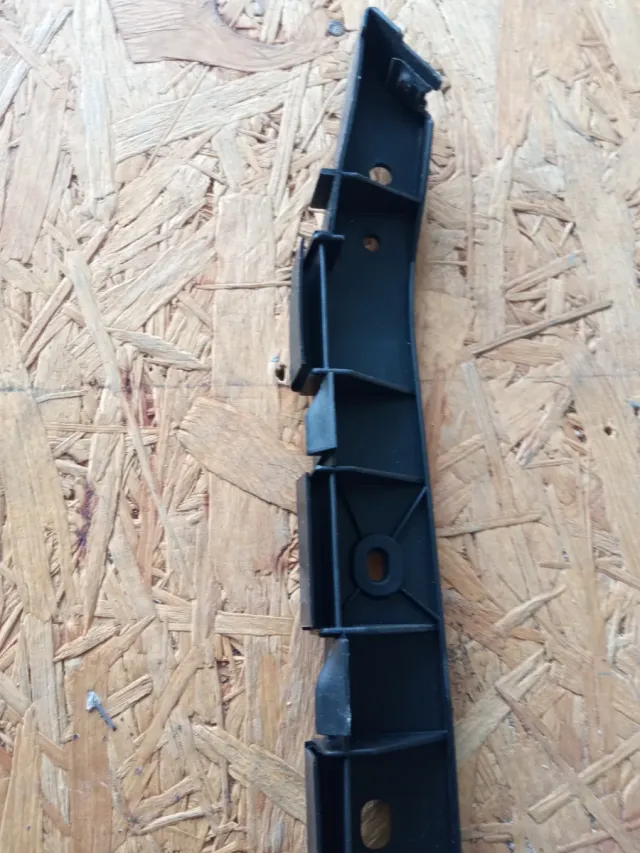 Soporte parachoques Seat Arosa