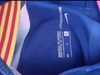 Camiseta FC Barcelona Nike Talla S Messi 2018-2019