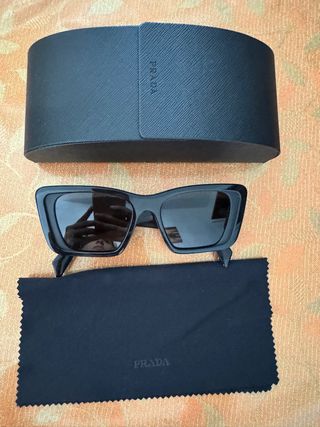 Occhiali da sole Prada neri