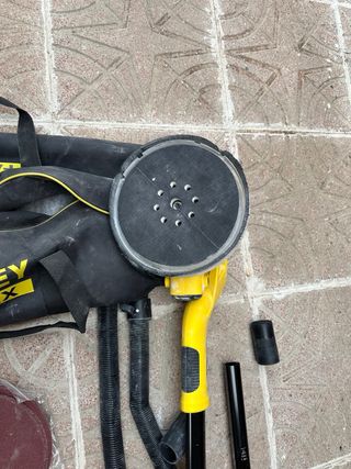 Lijadora de pared Stanley 
