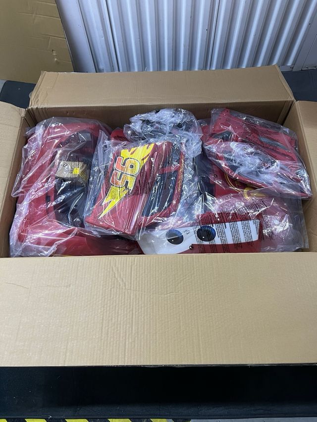 Coche Eléctrico Infantil Huffy Disney Cars 6V Ligh