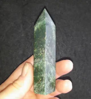 Verdelita (Turmalina Verde con Mica) 75g