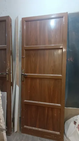 Regalo 4 puertas de madera