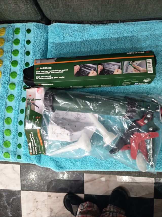 Lote Set herramientas, pistola de silicona