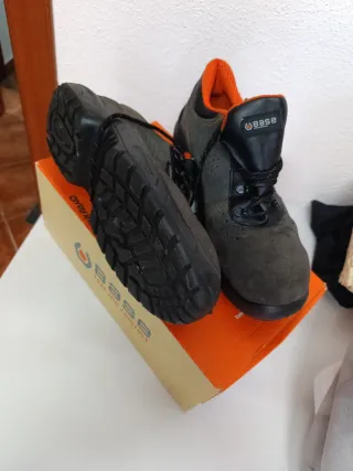 Zapatos de seguridad Base talla 44