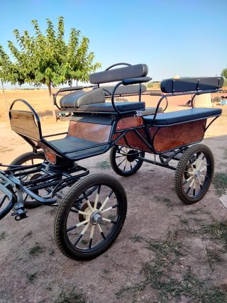 Jardinera con ruedas neumaticas