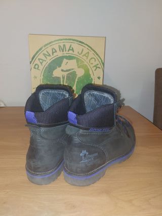 Botas Panama Jack Negras y Azules