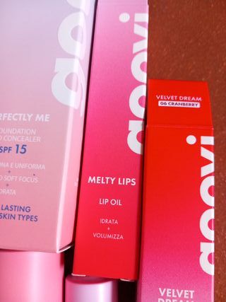 Goovi Makeup: BB Cream, Lip Oil, Rossetto
