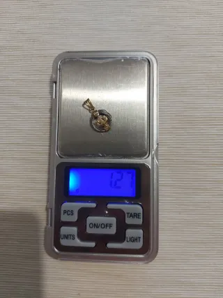 Ciondolo ancora con oro giallo 750