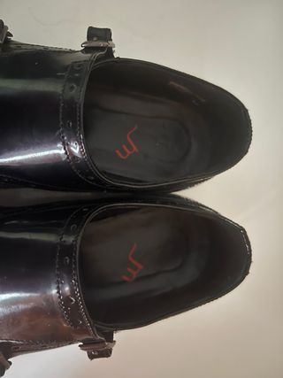 Scarpe donna pelle nere con fibbie