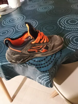 Zapatos seguridad UPower 41 gris naranja