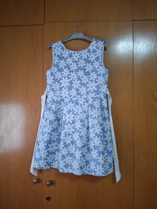 Vestido flores azul y blanco