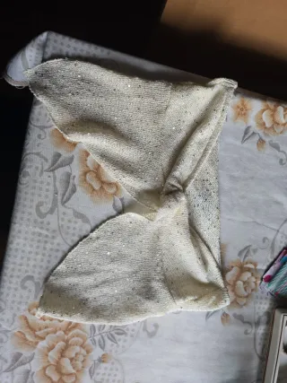 Top elegante con lentejuelas