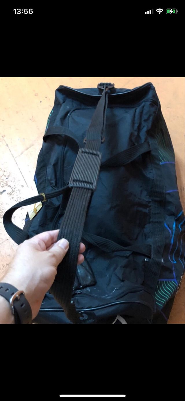 Borsa da viaggio grande Wilson. Nero multicolore