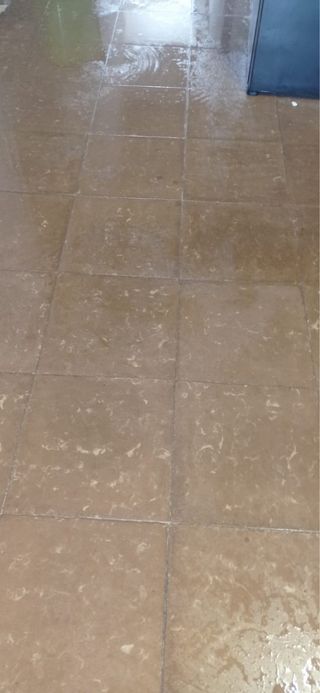 Azulejos antiguos marrones