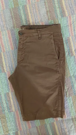 Bermuda uomo marrone