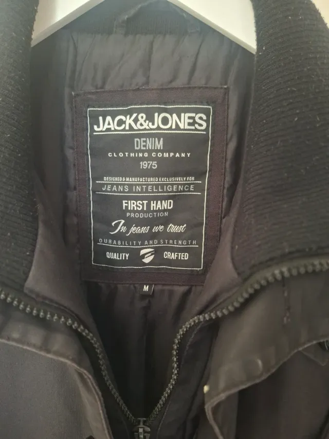 Abrigo Jack & Jones Negro