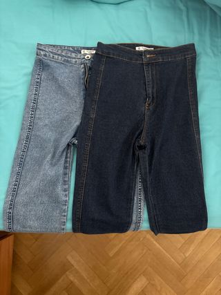 Pantalones Pull&Bear Talla 34
1 -10€
2- 15€!!!