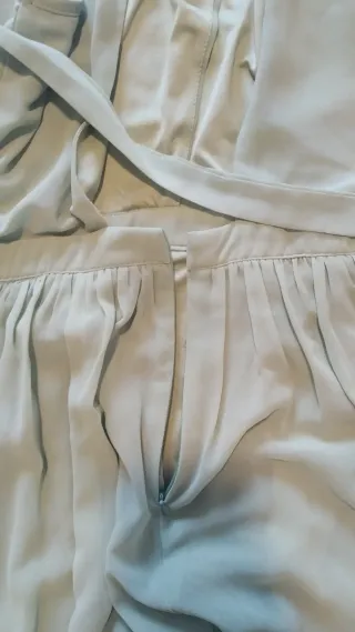 Vestido verde con cintas