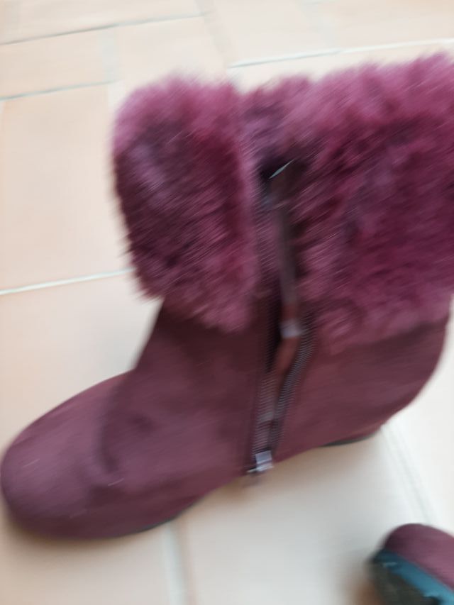 Botin chica granate T-39 flecos