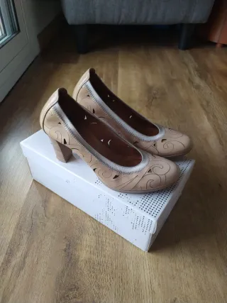 Zapatos Hispanitas Beige Talla 39