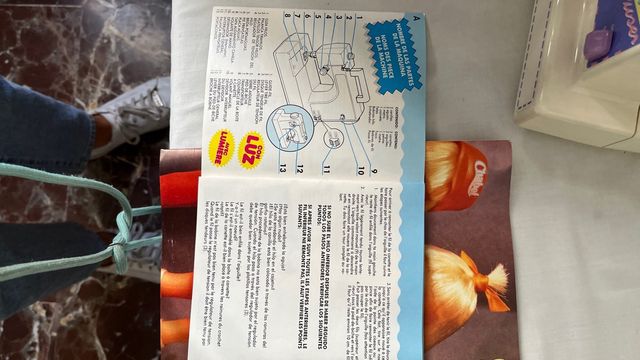 Máquina de coser Chabel Lady Club Años 80