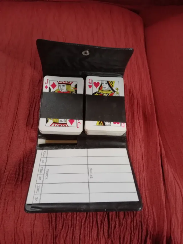 ESTUCHE BARAJAS POKER DE CUERO ANTIGÜEDADES