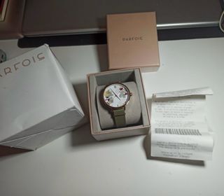 Reloj Parfois dorado y verde