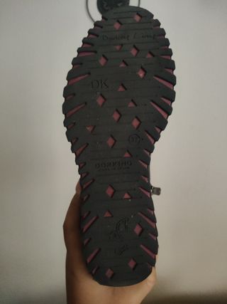 Botas negras de cuero marca Dorking