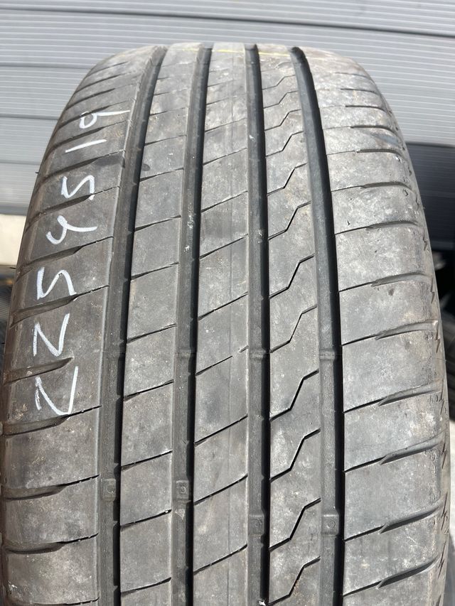 Neumático Firestone 225/45/19 96Y