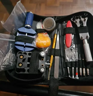 Maletín Relojero 144 Piezas