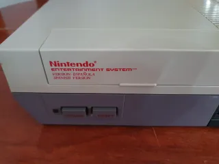 Lote Nintendo NES con Accesorios