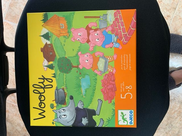 Juego Woolfy 3 Cerditos 5-8 años