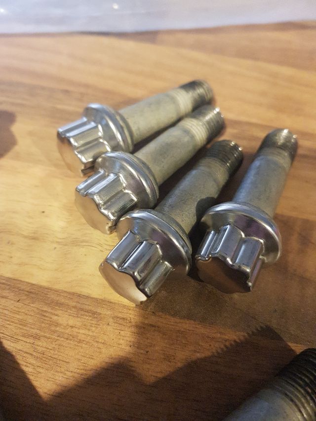 18 viti originale Mercedes Classe S W221