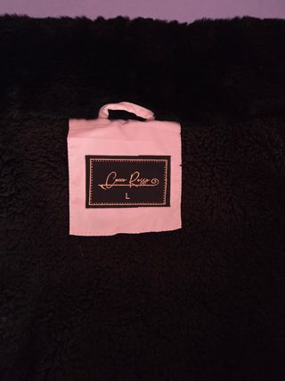 Preciosa chaqueta beige,con borreguito por dentro.