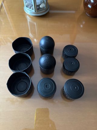 Tapones para caña de pescar enchufable y tubos.