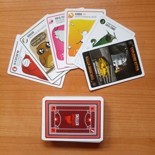 Exploding Kittens Edición NSFW